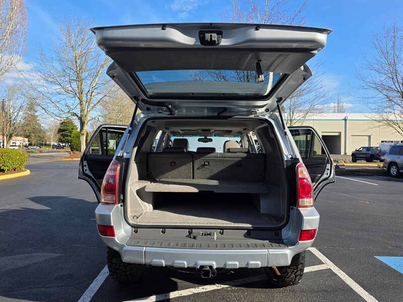 2003 Toyota 4Runner LIMITED Edition 4X4 / DIFF LOCK / NAVi / HEATED LEATHER /BRAND NEW LIFT / BRAND NEW WHEELS / BRAND NEW TIRES / 140K MILES !!! - Photo 29 - Portland, OR 97217