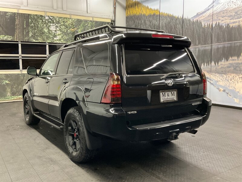 2008 Toyota 4Runner Limited Sport Utility 4X4 / 4.0L V6 / 1-OWNER  Leather & Heated Seats / Sunroof / SHARP & CLEAN !! - Photo 10 - Gladstone, OR 97027