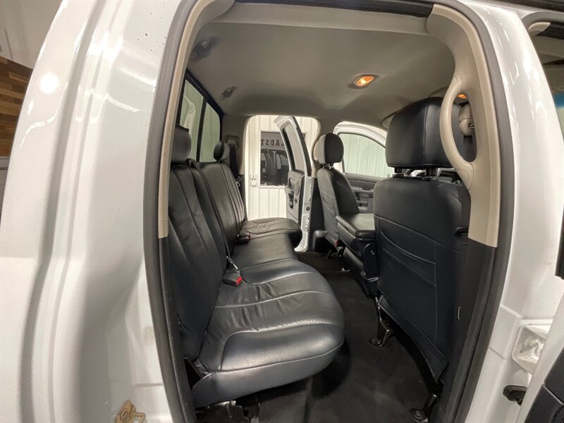 2004 Dodge Ram 2500 SLT Quad Cab 4X4 / 5.9L DIESEL / Leather Seats  / Short Bed / ZERO RUST / Spray in bed liner - Photo 16 - Gladstone, OR 97027