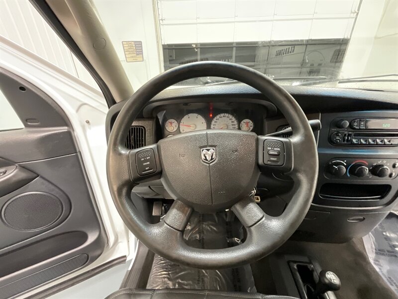 2004 Dodge Ram 2500 SLT Quad Cab 4X4 / 5.9L DIESEL / Leather Seats  / Short Bed / ZERO RUST / Spray in bed liner - Photo 39 - Gladstone, OR 97027