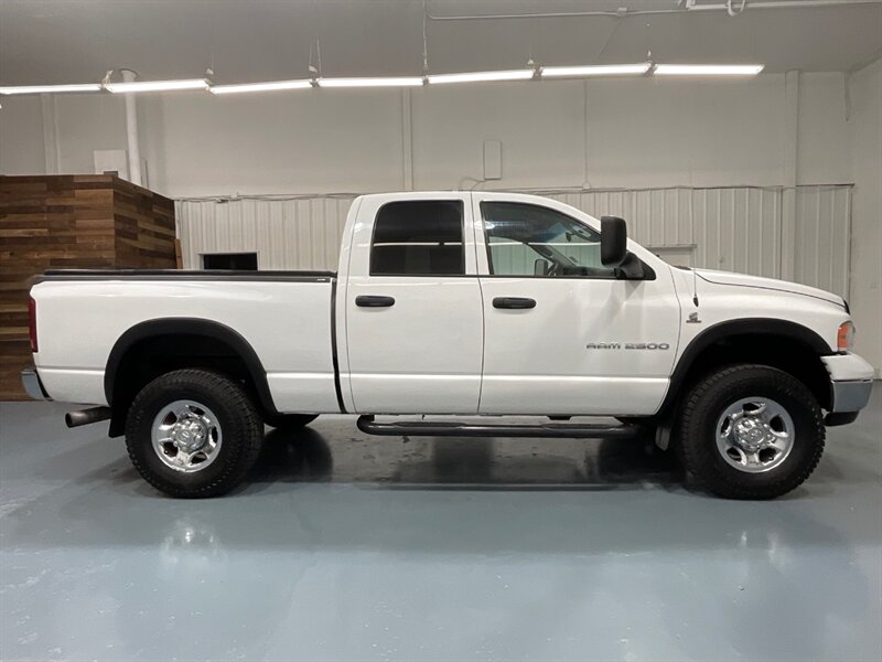 2004 Dodge Ram 2500 SLT Quad Cab 4X4 / 5.9L DIESEL / Leather Seats  / Short Bed / ZERO RUST / Spray in bed liner - Photo 4 - Gladstone, OR 97027