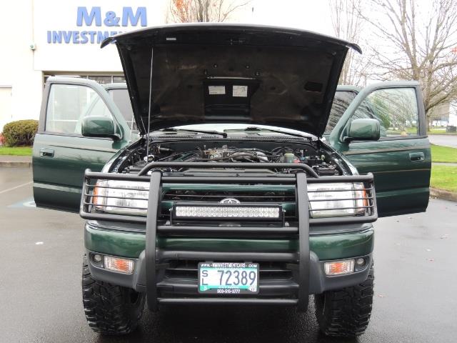 1999 Toyota 4Runner SR5 4X4 / V6 / 5-SPEED MANUAL / LIFTED !!   - Photo 27 - Portland, OR 97217