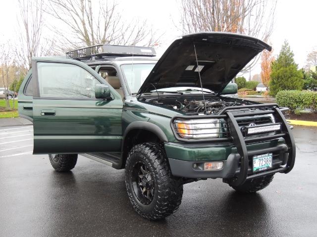 1999 Toyota 4Runner SR5 4X4 / V6 / 5-SPEED MANUAL / LIFTED !!   - Photo 19 - Portland, OR 97217