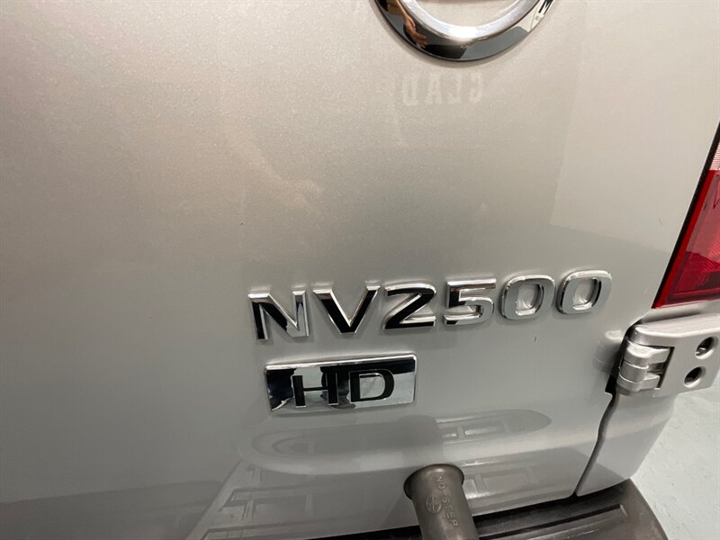 2013 Nissan NV 2500 HD SV CARGO VAN / Navigation & Camera  / 4.0L V6 - Photo 45 - Gladstone, OR 97027