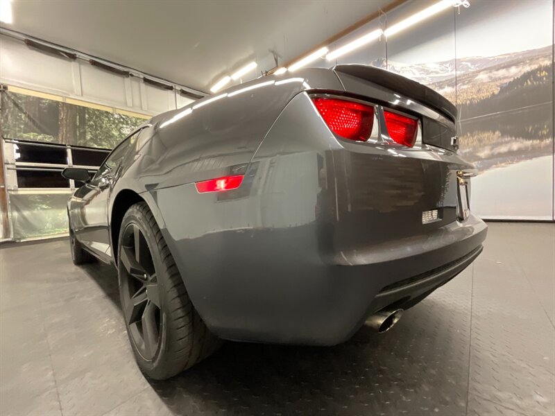 2010 Chevrolet Camaro   - Photo 11 - Gladstone, OR 97027