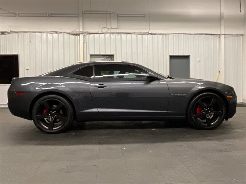 2010 Chevrolet Camaro   - Photo 4 - Gladstone, OR 97027