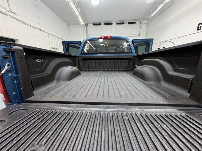 2005 Dodge Ram 1500 SLT 4X4 / 4.7L V8 / NEW TIRES /SHORT BED/85K MILES / Towing Pkg - Photo 11 - Gladstone, OR 97027