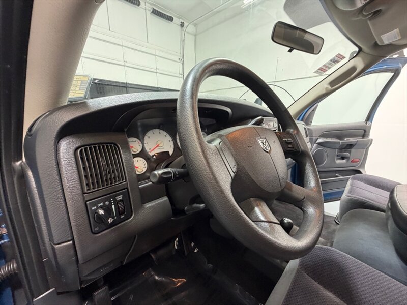 2005 Dodge Ram 1500 SLT 4X4 / 4.7L V8 / NEW TIRES /SHORT BED/85K MILES / Towing Pkg - Photo 21 - Gladstone, OR 97027