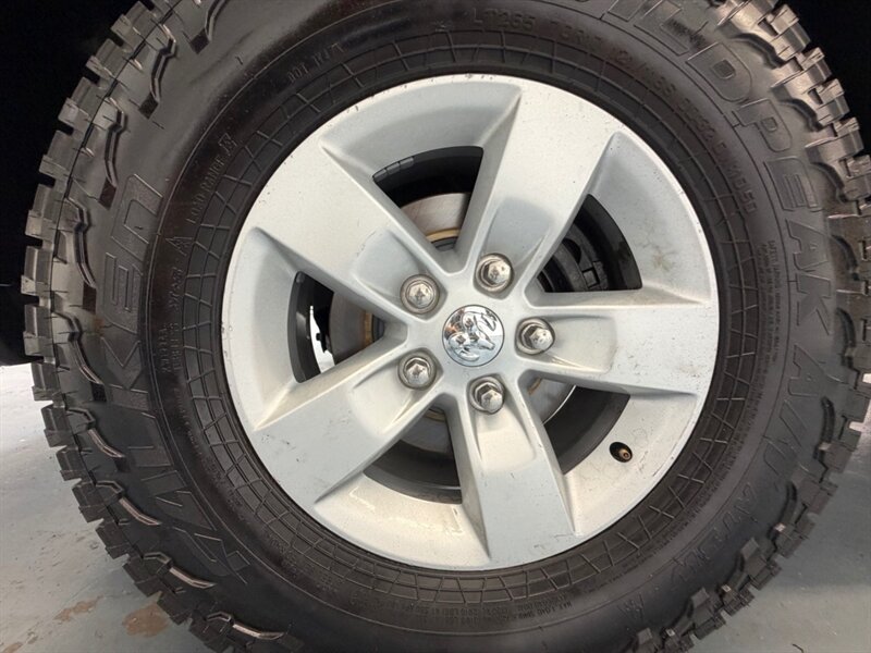 2005 Dodge Ram 1500 SLT 4X4 / 4.7L V8 / NEW TIRES /SHORT BED/85K MILES / Towing Pkg - Photo 39 - Gladstone, OR 97027