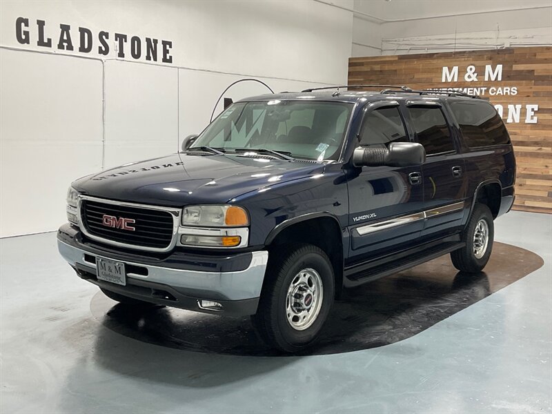 2004 GMC Yukon XL 2500 SLE Sport Utility 4X4 / 8.1L V8 / LOW MILE  / LOCAL RUST FREE / 3/4 TON - Photo 51 - Gladstone, OR 97027