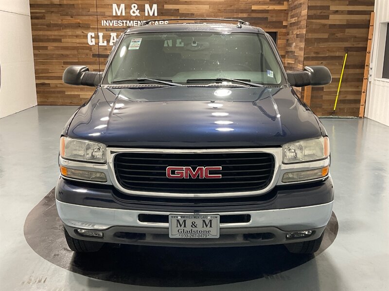 2004 GMC Yukon XL 2500 SLE Sport Utility 4X4 / 8.1L V8 / LOW MILE  / LOCAL RUST FREE / 3/4 TON - Photo 6 - Gladstone, OR 97027