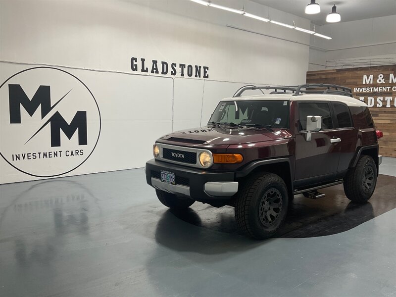 2007 Toyota FJ Cruiser Sport Utility 4X4 / 4.0L V6 / NEW TIRES / 6-SPEED   - Photo 5 - Gladstone, OR 97027