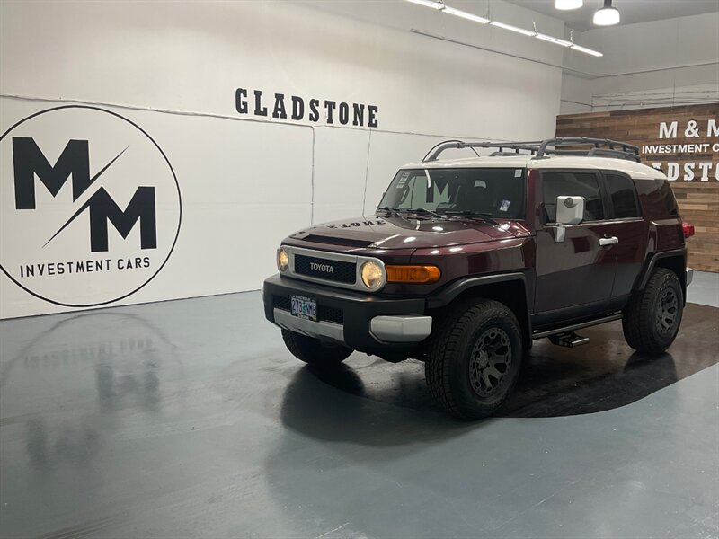 2007 Toyota FJ Cruiser Sport Utility 4X4 / 4.0L V6 / NEW TIRES / 6-SPEED   - Photo 25 - Gladstone, OR 97027