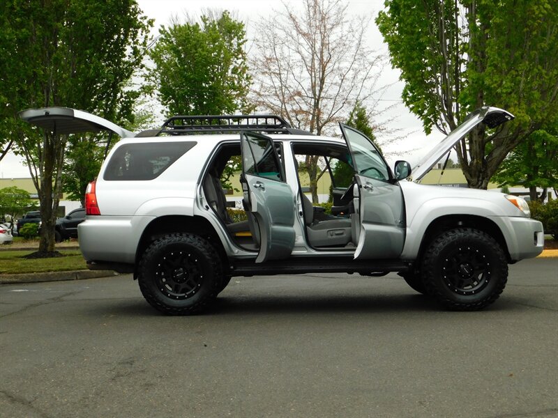 2007 Toyota 4Runner SR5  SUV 4X4 V8 / 3RD ROW SEAT / LIFTED LIFTED   - Photo 31 - Portland, OR 97217