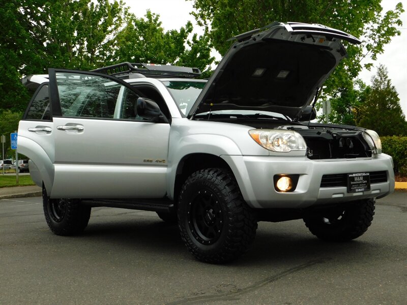 2007 Toyota 4Runner SR5  SUV 4X4 V8 / 3RD ROW SEAT / LIFTED LIFTED   - Photo 32 - Portland, OR 97217