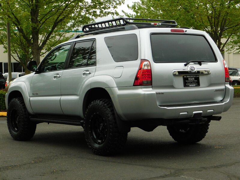 2007 Toyota 4Runner SR5  SUV 4X4 V8 / 3RD ROW SEAT / LIFTED LIFTED   - Photo 8 - Portland, OR 97217