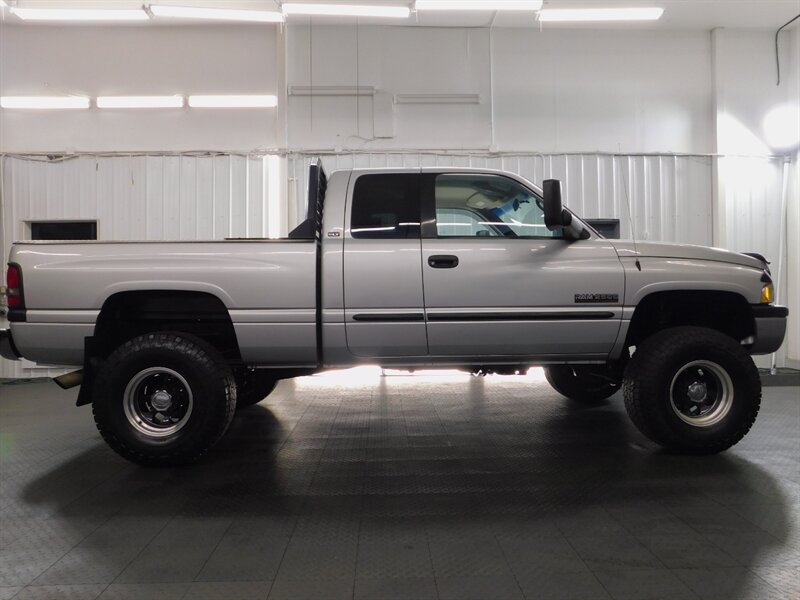 2002 Dodge Ram 2500 Laramie 4X4 / 5.9L D   - Photo 4 - Gladstone, OR 97027