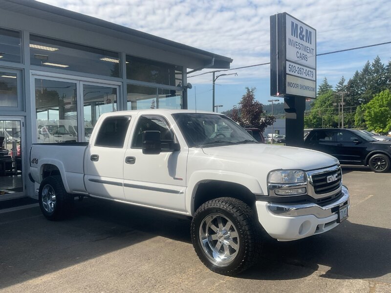 2005 GMC Sierra 2500 SLE Crew Cab 4X4 / 6.6L DIESEL / LIFTED  / RUST FREE / Excel Cond - Photo 38 - Gladstone, OR 97027