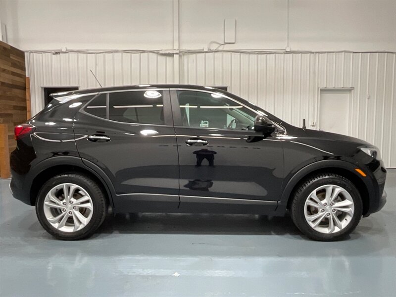2021 Buick Encore GX Preferred / Backup Camera / Heated seats / ZERO RUST /LOCAL OREGON SUV / Blind Spot Alert - Photo 4 - Gladstone, OR 97027