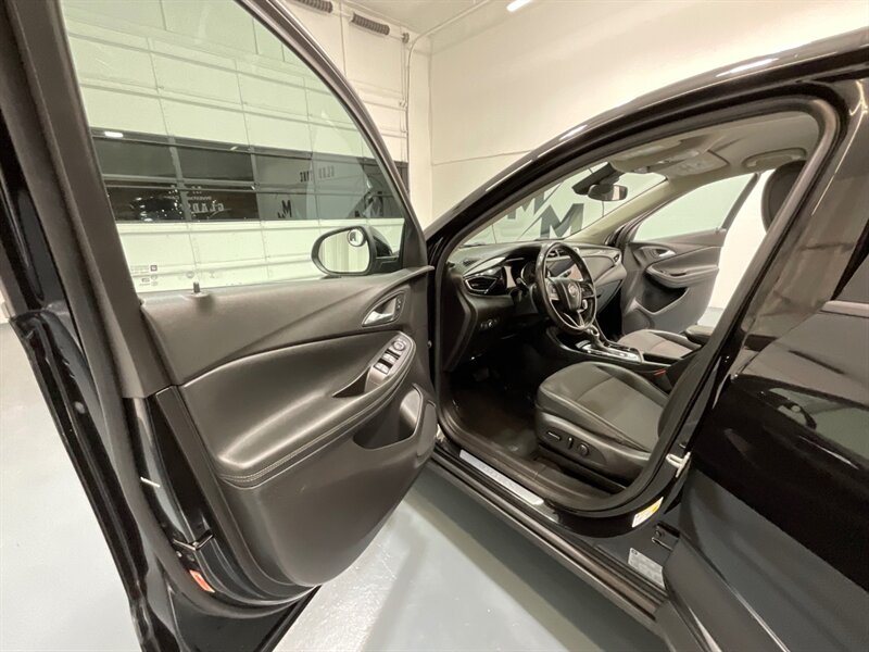 2021 Buick Encore GX Preferred / Backup Camera / Heated seats / ZERO RUST /LOCAL OREGON SUV / Blind Spot Alert - Photo 31 - Gladstone, OR 97027