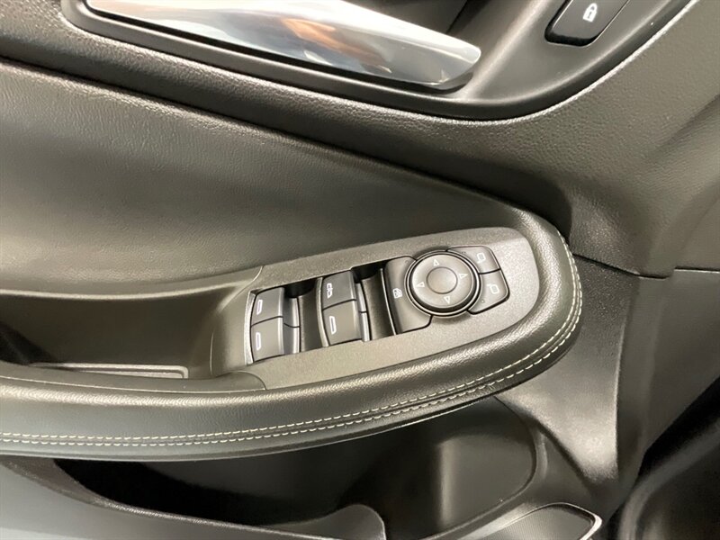 2021 Buick Encore GX Preferred / Backup Camera / Heated seats / ZERO RUST /LOCAL OREGON SUV / Blind Spot Alert - Photo 34 - Gladstone, OR 97027