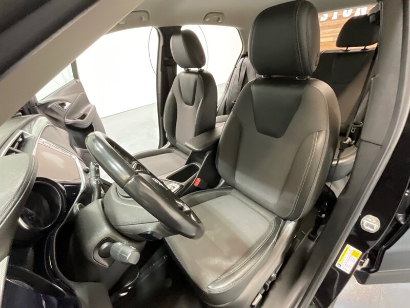 2021 Buick Encore GX Preferred / Backup Camera / Heated seats / ZERO RUST /LOCAL OREGON SUV / Blind Spot Alert - Photo 36 - Gladstone, OR 97027