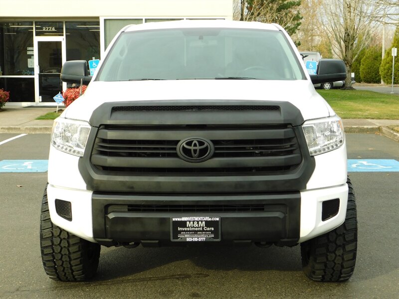 2014 Toyota Tundra Double Cab 4X4 5.7L / Local Oregon / LIFTED LIFTED   - Photo 5 - Portland, OR 97217