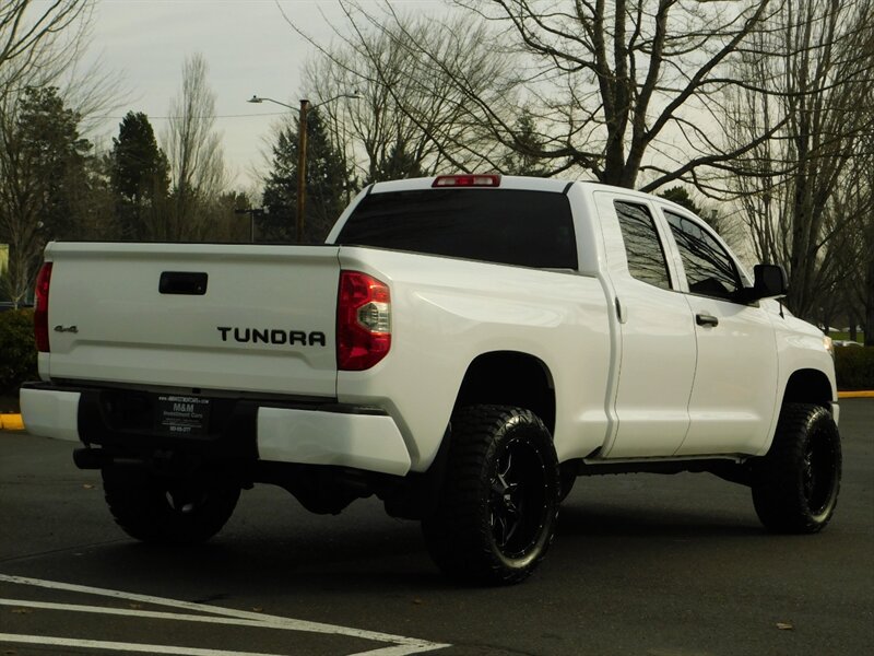 2014 Toyota Tundra Double Cab 4X4 5.7L / Local Oregon / LIFTED LIFTED   - Photo 8 - Portland, OR 97217