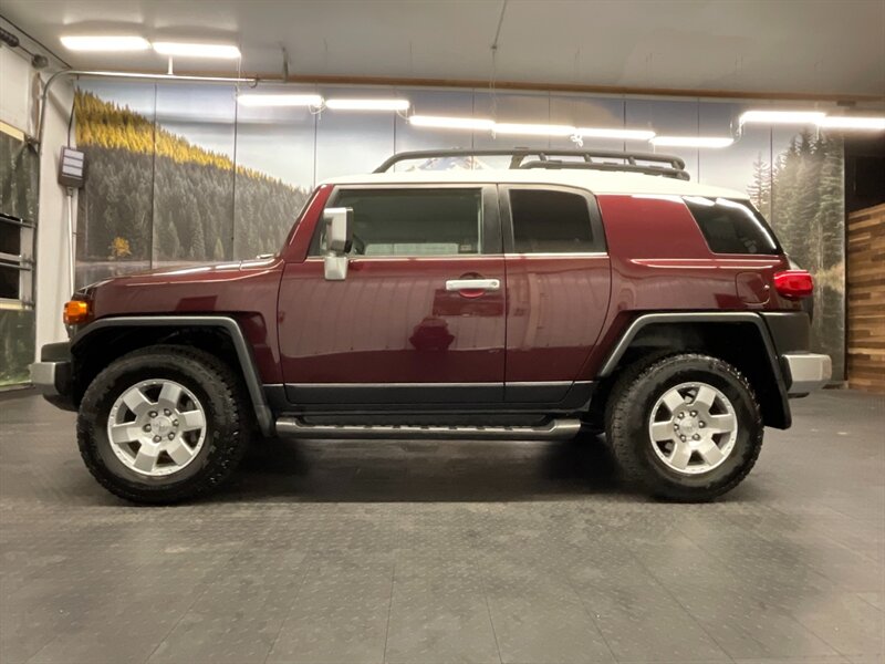 2007 Toyota FJ Cruiser 4dr SUV 4X4 / REAR FIFF LOCKS / RUST FREE   - Photo 3 - Gladstone, OR 97027