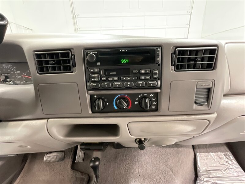 2000 Ford F-350 XLT Crew Cab 4X4/7.3L DIESEL /1-OWNER/47,000 MILES  / SHORT BED / ZERO RUST / ALL STOCK - Photo 15 - Gladstone, OR 97027