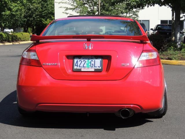 2008 Honda Civic Si Coupe 6 Speed Manual / WHEELS EXHAUST / LOWERED   - Photo 6 - Portland, OR 97217