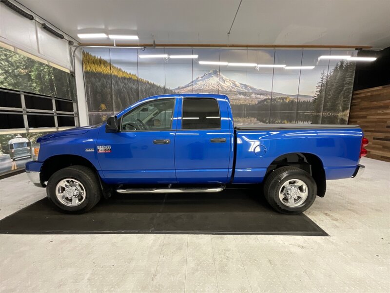 2008 Dodge Ram 2500 Big Horn 4X4 / 5.7L V8 HEMI /1-OWNER/ 79,000 MILES  / 1-OWNER LOCAL OREGON TRUCK / RUST FREE / Quad Cab 4-Door - Photo 3 - Gladstone, OR 97027