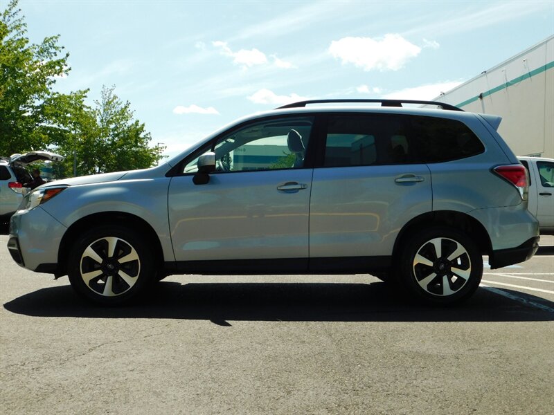 2018 Subaru Forester 2.5i Premium / Pano Sunroof /1-Owner/ 36,000 MILES   - Photo 3 - Portland, OR 97217