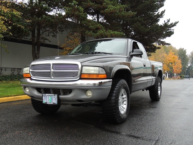 2002 Dodge Dakota SLT Plus/ 4X4 / Auto/ Magnum V8 / Excel Cond - Photo 12 - Portland, OR 97217