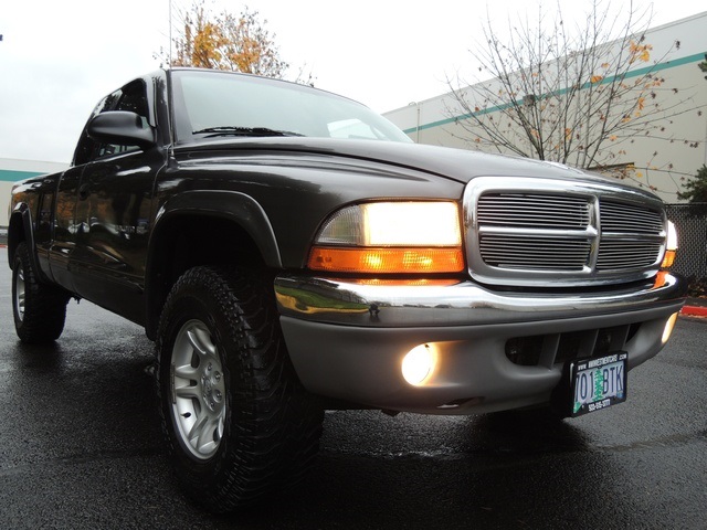 2002 Dodge Dakota SLT Plus/ 4X4 / Auto/ Magnum V8 / Excel Cond - Photo 14 - Portland, OR 97217