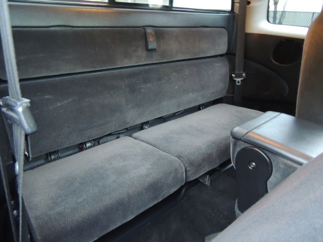 2002 Dodge Dakota SLT Plus/ 4X4 / Auto/ Magnum V8 / Excel Cond - Photo 19 - Portland, OR 97217