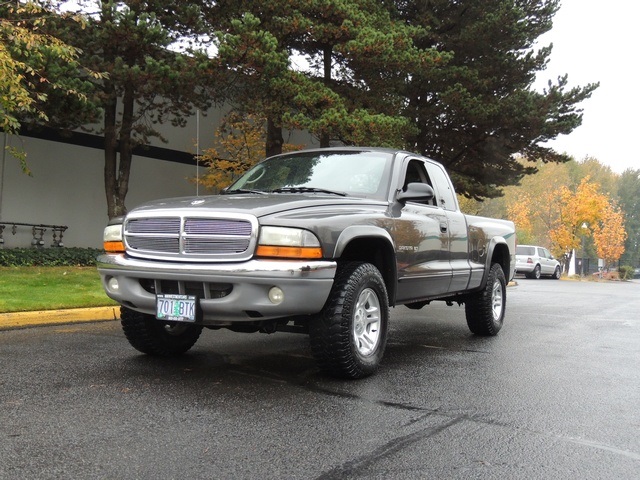 2002 Dodge Dakota SLT Plus/ 4X4 / Auto/ Magnum V8 / Excel Cond - Photo 28 - Portland, OR 97217