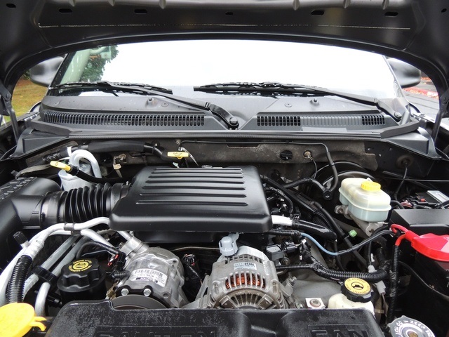 2002 Dodge Dakota SLT Plus/ 4X4 / Auto/ Magnum V8 / Excel Cond - Photo 27 - Portland, OR 97217