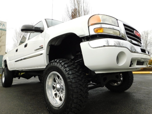 2005 GMC Sierra 2500 4X4 / Leather / 6.6L Duramax Diesel / LIFTED LIFTE   - Photo 10 - Portland, OR 97217