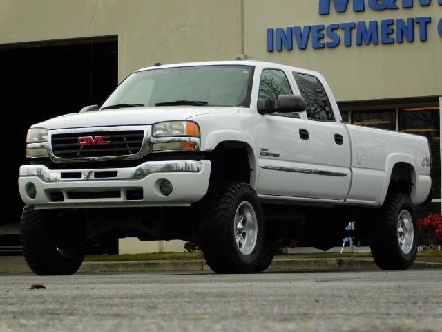 2005 GMC Sierra 2500 4X4 / Leather / 6.6L Duramax Diesel / LIFTED LIFTE   - Photo 22 - Portland, OR 97217