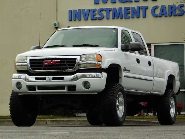 2005 GMC Sierra 2500 4X4 / Leather / 6.6L Duramax Diesel / LIFTED LIFTE   - Photo 50 - Portland, OR 97217