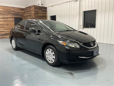 2013 Honda Civic LX Sedan / 1.8L 4Cyl / Backup camera / NEW TIRES  / LOCAL CAR