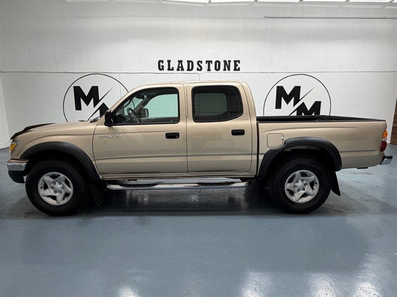 2004 Toyota Tacoma SR5 PreRunner Double Cab 4Cyl /1-OWNER LOCAL / ZERO RUST / Towing Pkg - Photo 3 - Gladstone, OR 97027