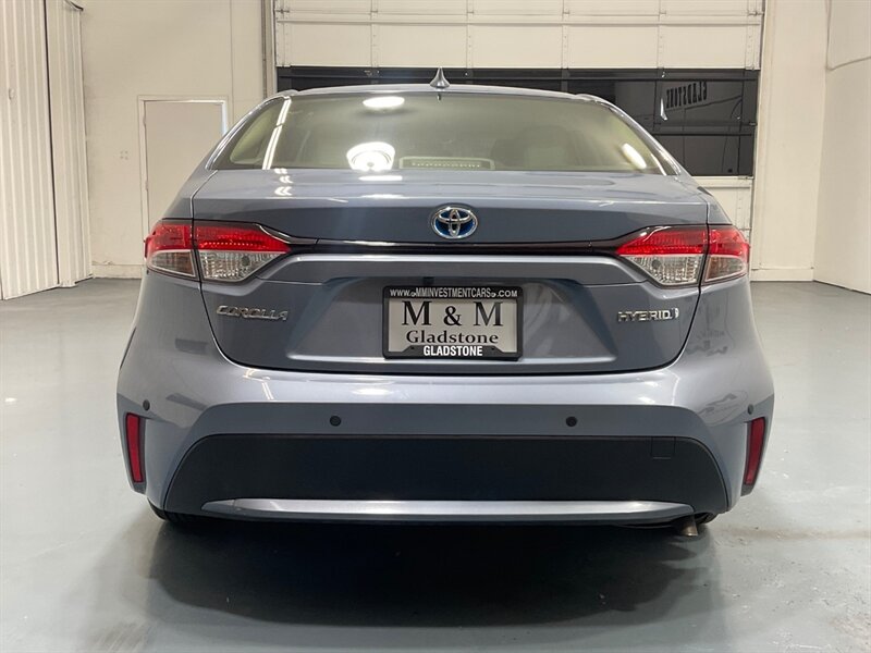 2022 Toyota Corolla Hybrid LE / 1-OWNER LOCAL /Backup Camera/33K MILES - Photo 6 - Gladstone, OR 97027
