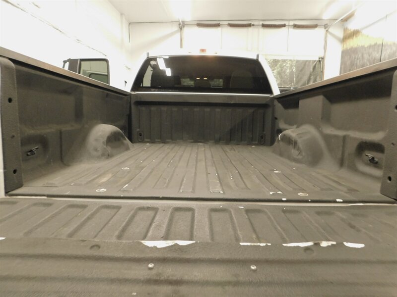 2014 Ford F-150 XLT 4X4 / 5.0L V8 /   - Photo 18 - Gladstone, OR 97027