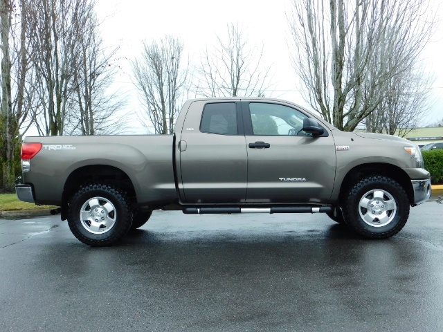 2008 Toyota Tundra DOUBLE CAB 4X4 / V8 5.7L / TRD / 1-OWNER / LIFTED   - Photo 4 - Portland, OR 97217