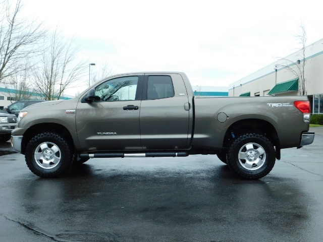 2008 Toyota Tundra DOUBLE CAB 4X4 / V8 5.7L / TRD / 1-OWNER / LIFTED   - Photo 3 - Portland, OR 97217