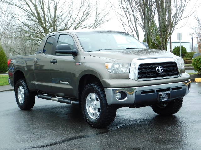 2008 Toyota Tundra DOUBLE CAB 4X4 / V8 5.7L / TRD / 1-OWNER / LIFTED