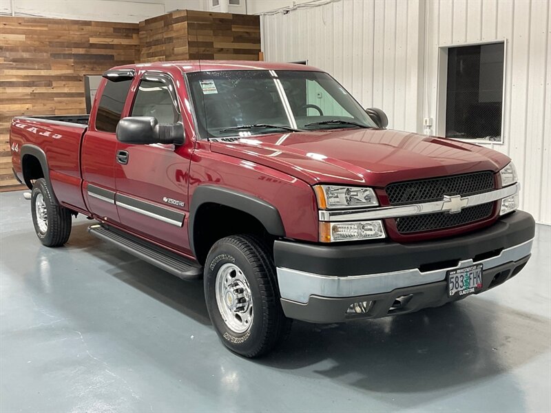 2004 Chevrolet Silverado 2500 LS 4X4 / 6.0L V8 / ZERO RUST / 88K MILES  / LONG BED - Photo 60 - Gladstone, OR 97027