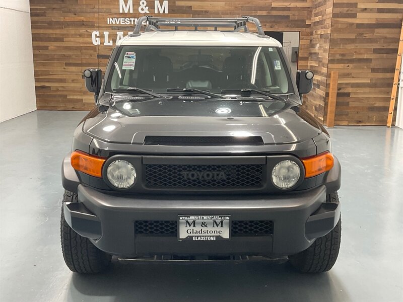 2008 Toyota FJ Cruiser 4X4 / 4.0L 6Cyl / NEW TIRES / LOCAL w/ ZERO RUST  / Rear Diff Lock - Photo 7 - Gladstone, OR 97027